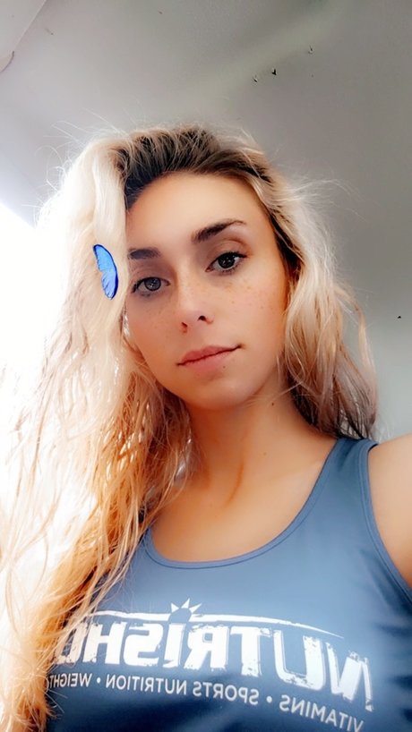 Dani Starr free pornstar gallery