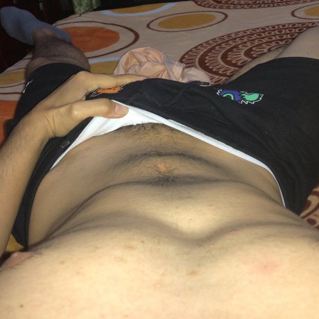 Dylamz hot top pornstar pictures