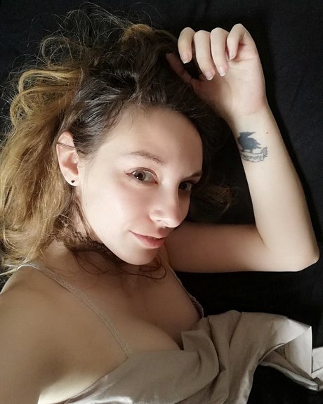 Esther G Recuero model hot picture