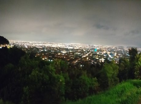 ESNEIDER ARANGO sexy actress picture