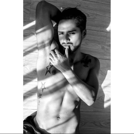 Esteban Mu oz nudes model img