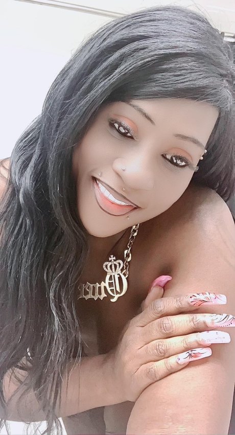 MsTrinidad pornographic model pictures