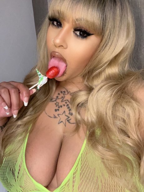 Msnunucakey star sex galleries