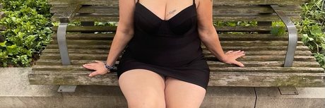 Godessxangel star adult gallery