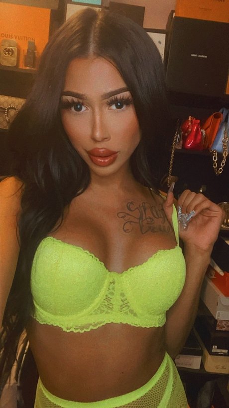 Gabi Styles adult model photo