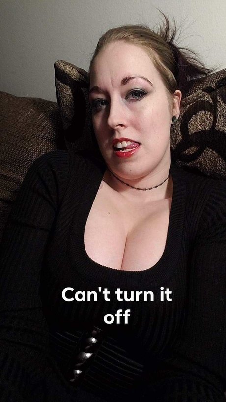 Elrena Kitsbane sex star image