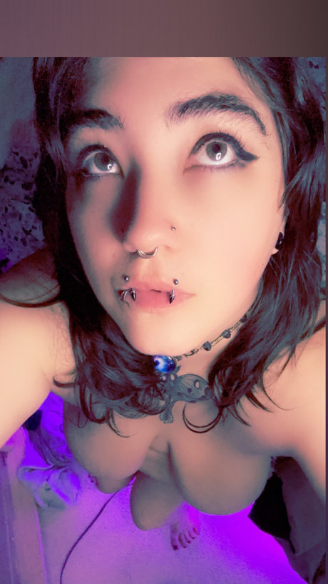 XshioriX pornstar naked pictures