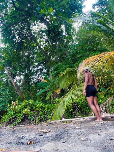 MuuFasa X adult actress images