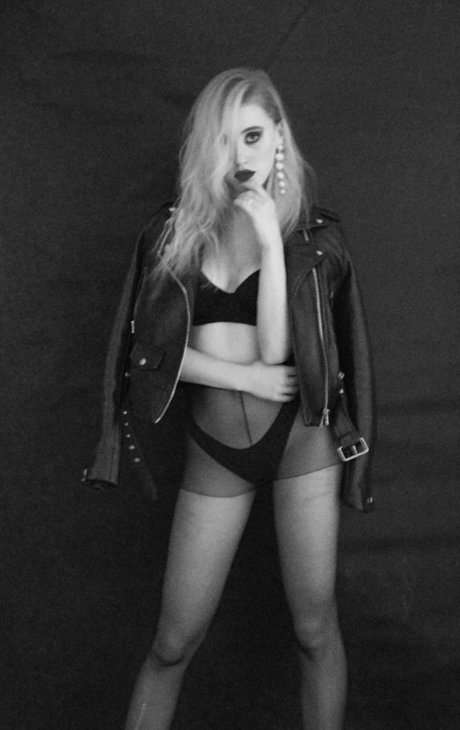 Muszka pornstar adult image