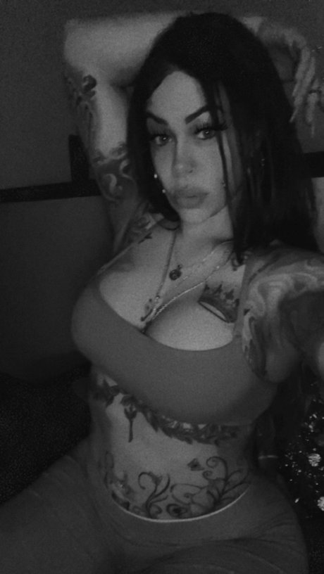 Nalaya sexy model images