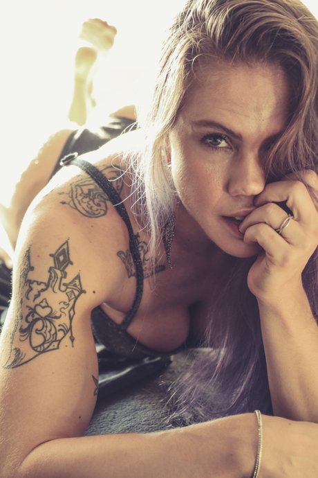 Domini fit erotic star archive