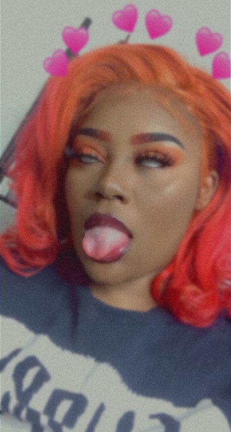 DomElease perfect pornstar archive