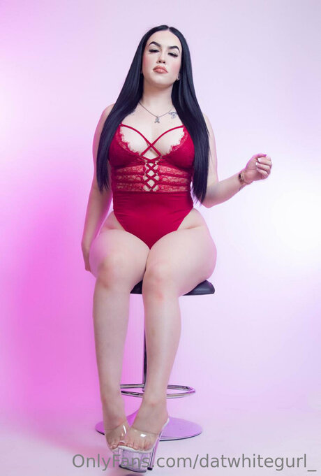 Miss Wright sexy actress photo