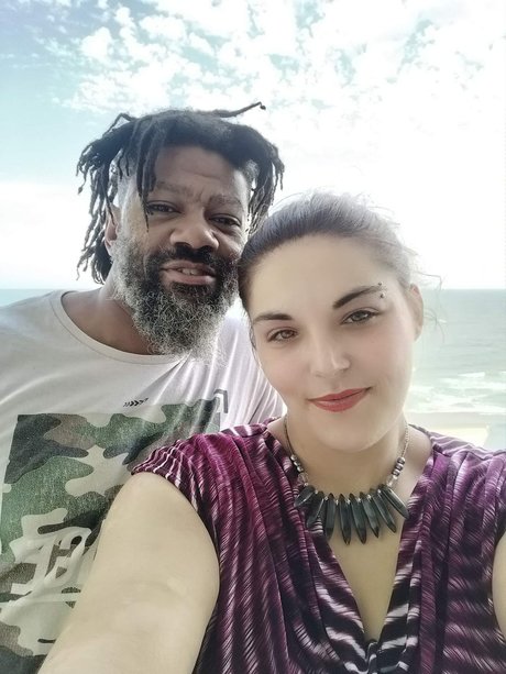 Mz Kitty and Ace Vibe pornstar exclusive img