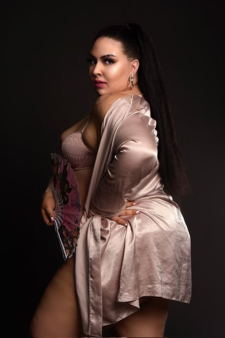 Nasty Von Nette free pornstar img