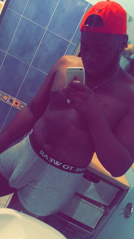 Jamaican bowy_ xxx pornstar pic