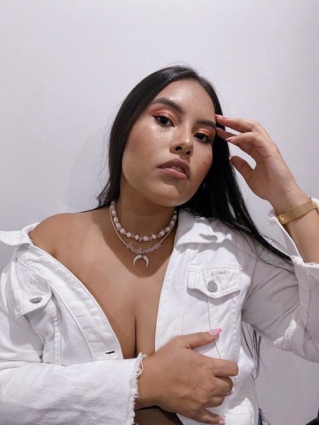 Naomi bell model erotic gallery