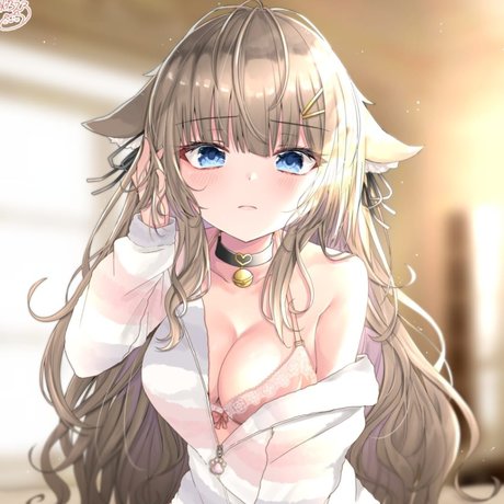 Naomi Aiko exclusive star pics