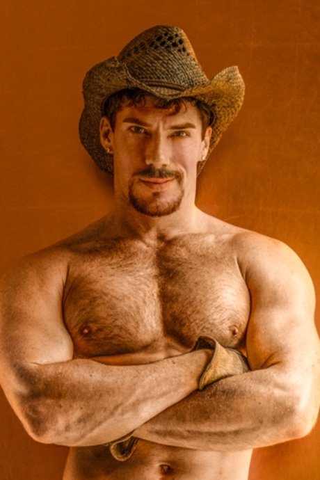 Nano Love free model img