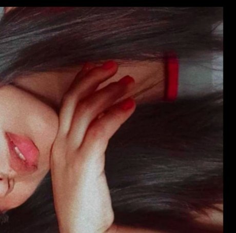 NaniAmores star adult picture