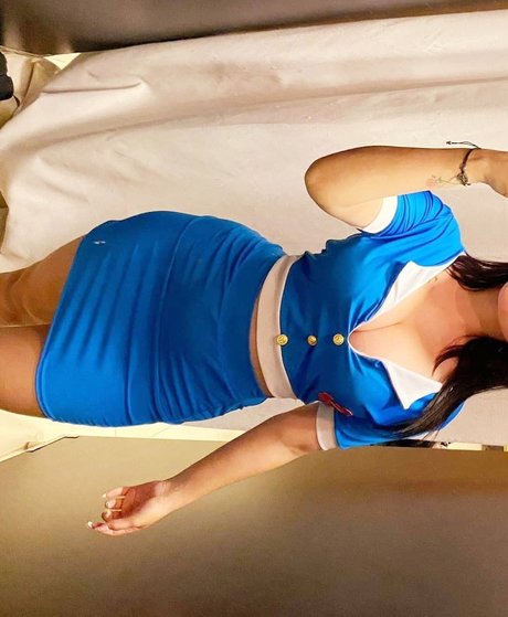 NaniAmores erotic model img