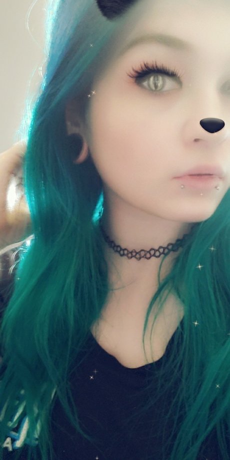 Blue Haired Beauty star erotic images