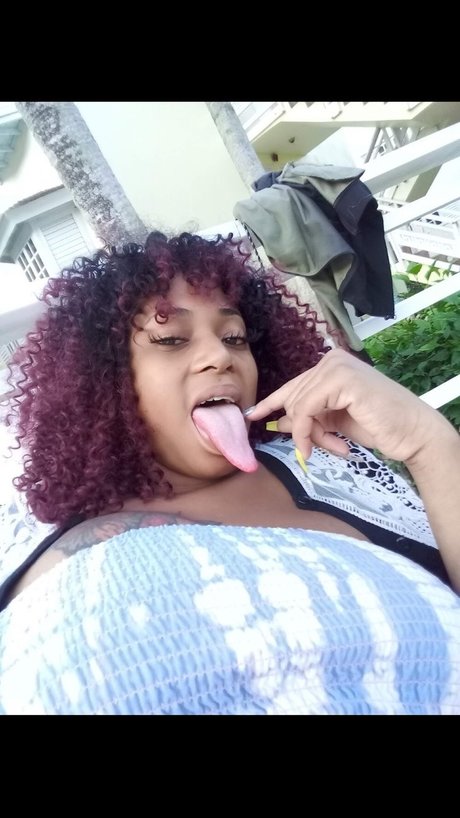 TierraDimples hot star galleries