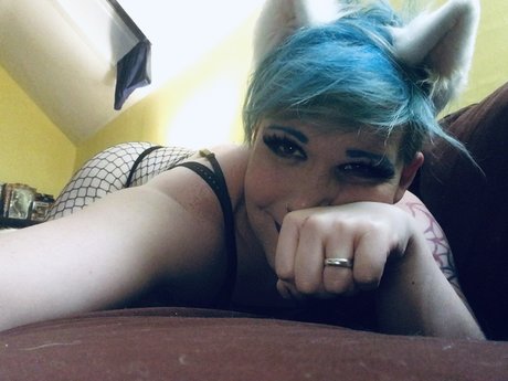 Delilah N Chains naked star photos