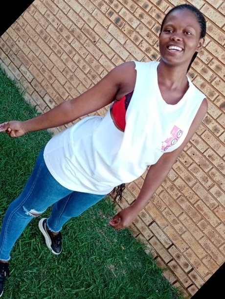 Booty by Sunflower pornographic model img