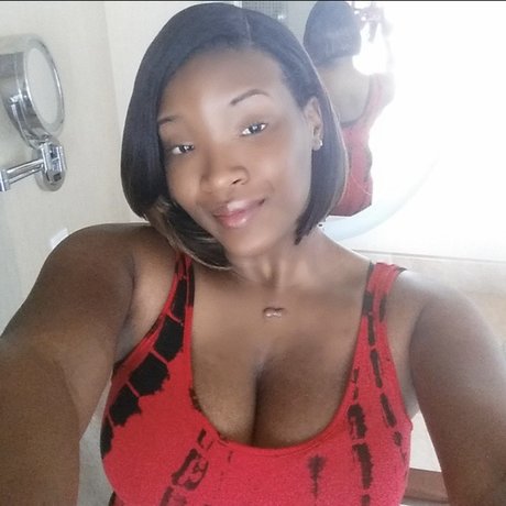 Goddess Gem sexy star img