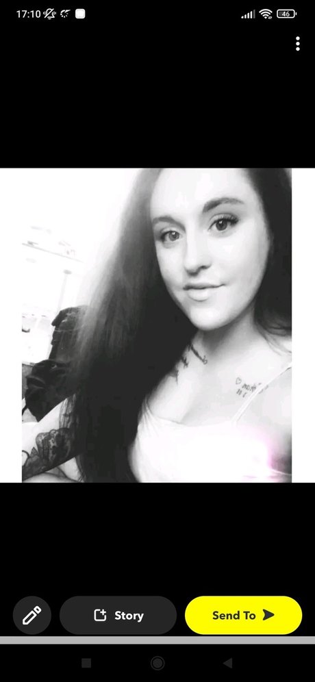 Denistyxo pornstar exclusive photo