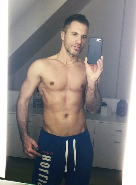 dji sex model picture