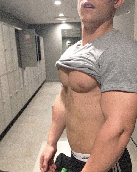 Naughty Narrator pornstar art pic