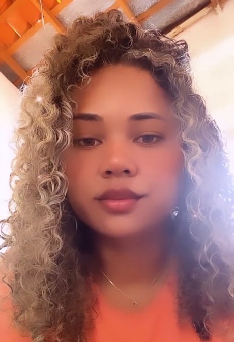 Chanelll3 nudes actress img