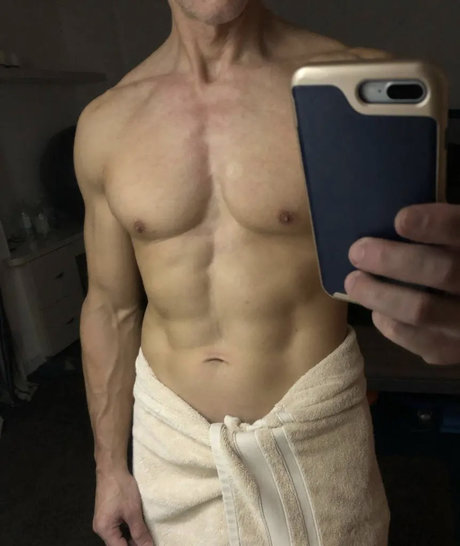 Dadisdom free model img