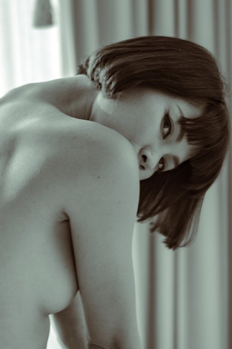 cara pin naked model galleries