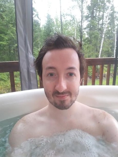 Nathan Zweihander model naked photos