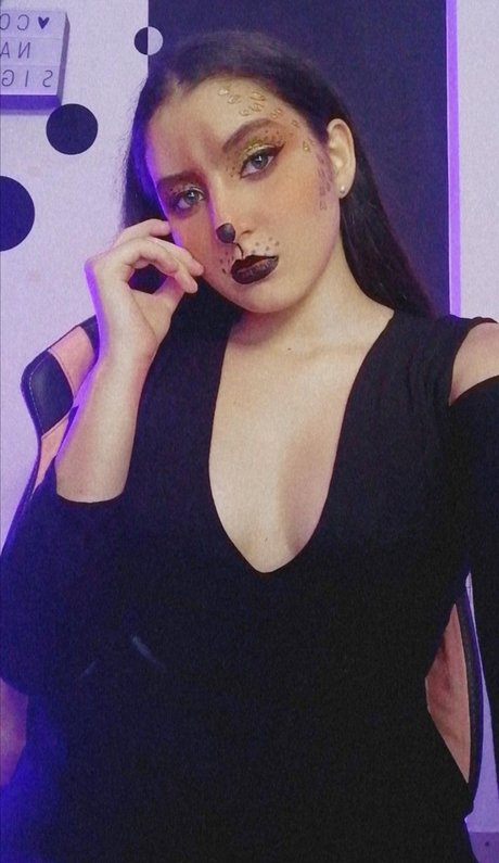 NAT hot model images