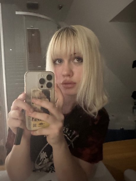 Natalie8888 naked pornstar gallery