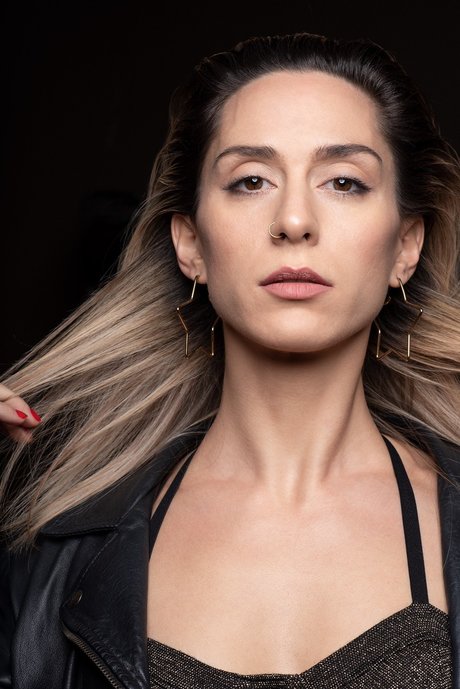 WELLNESS COACHING naked actress gallery