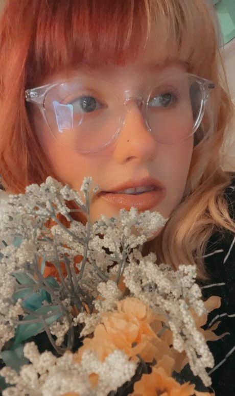 CrissiBbyCakes pornstar naked photo