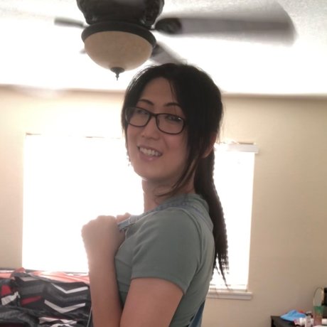 ZiaCristal sexy pornstar pictures