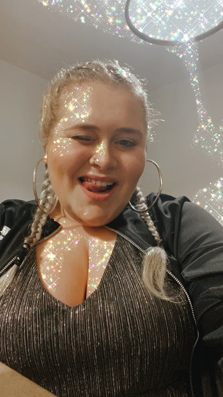 Cassie Kennedy exclusive pornstar gallery