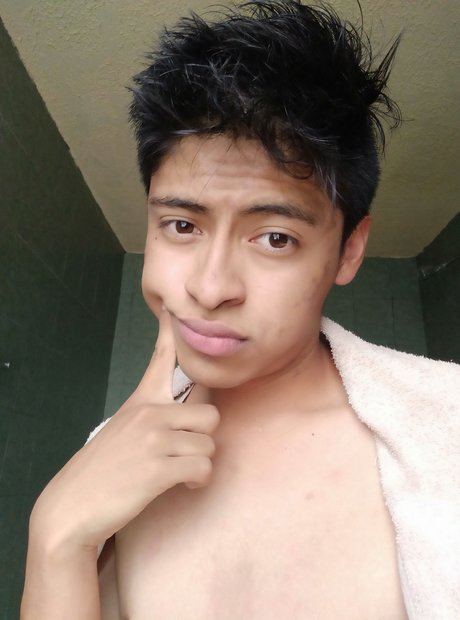 Cristian Parra star pornographic pic