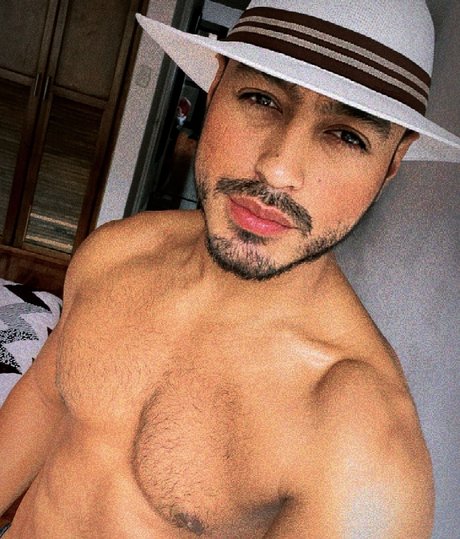 Cristian Su rez model sex galleries