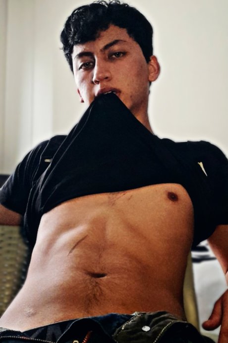 Cristo Herrera star sexy photos