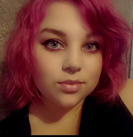 Curvyqueen2015 model naked img