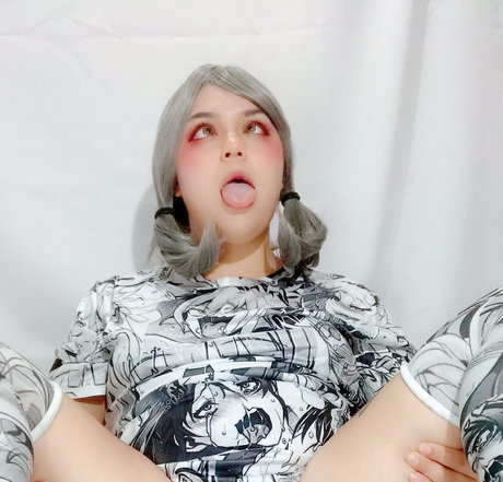 CrissChubbyLEWD pretty actress pic