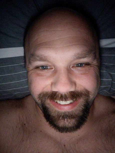 Funtimesforme84 pretty pornstar pic