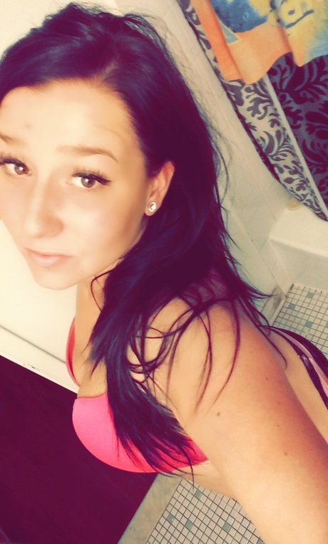 Curvysaxxxy model nice archive